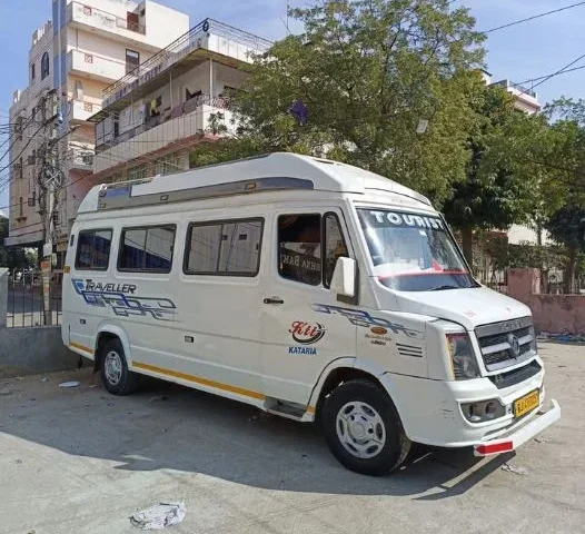 Best Tempo Traveller in Jaipur